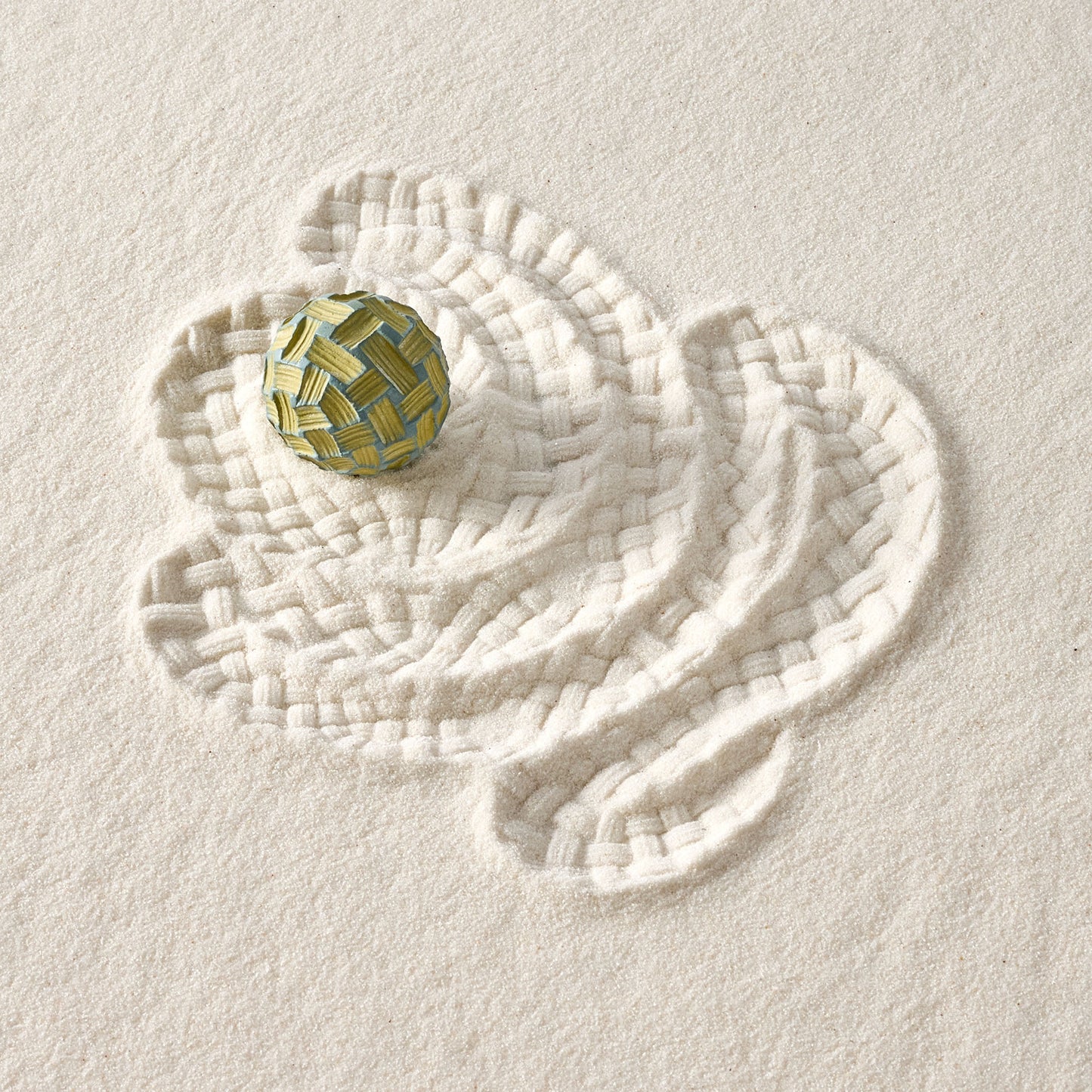 Thatch | Sand Sphere